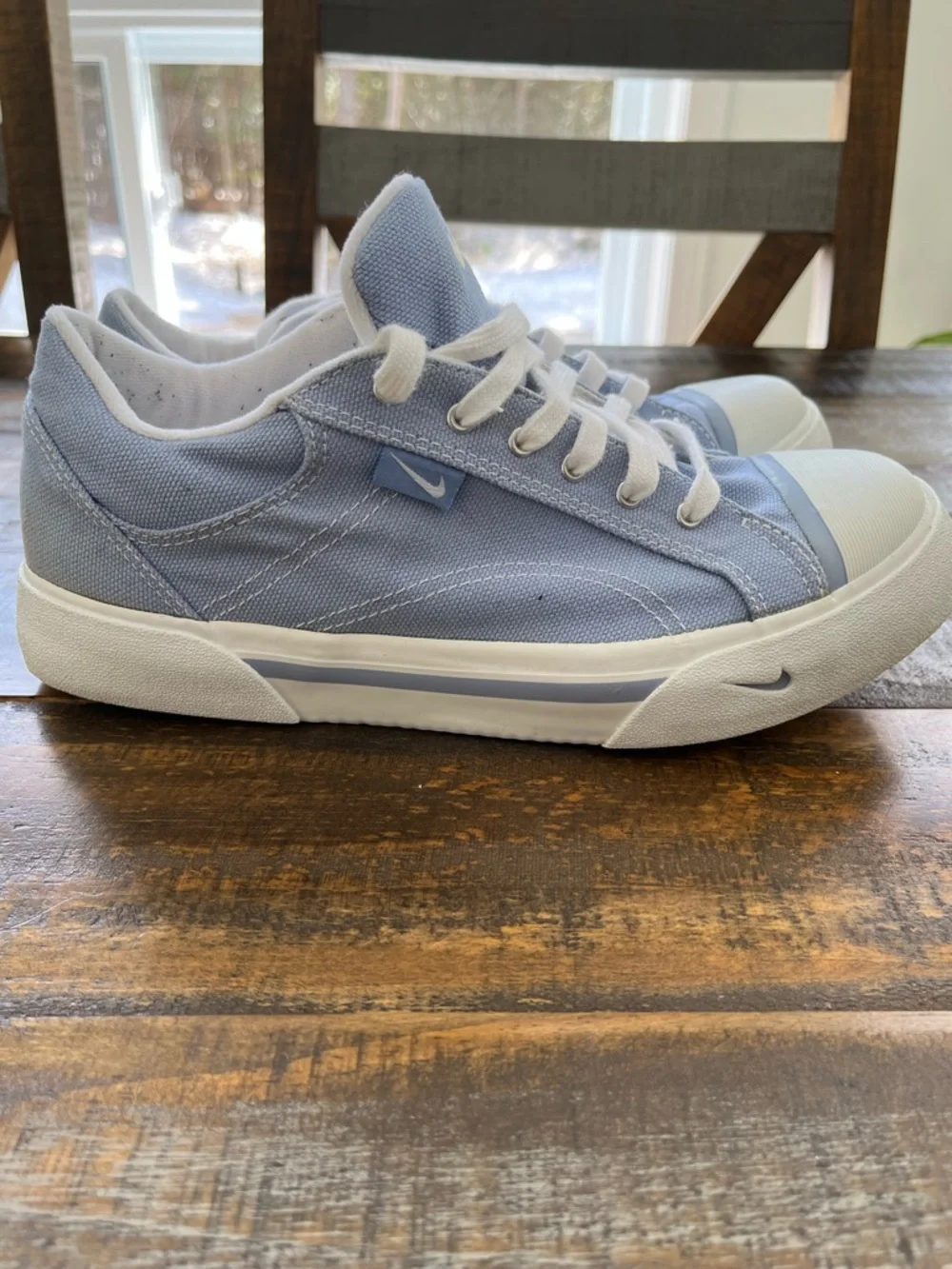Nike Light Blue and White Low-Top Canvas Sneakers - Picture 4 of 6